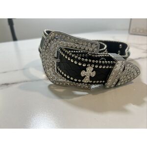 Belt Leather w blue‎ stones and rhinestone Woman's Size M 40" Long  1.5"wide